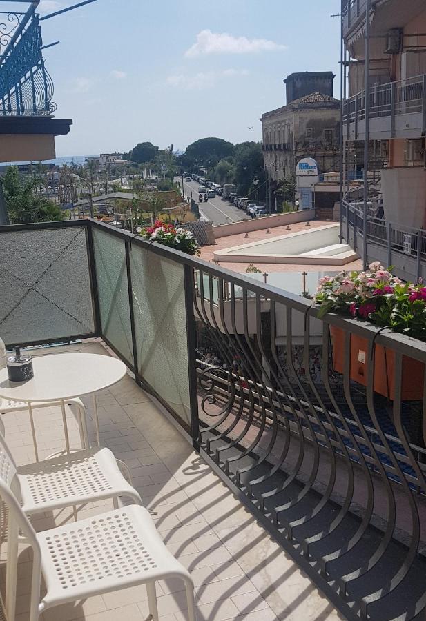 B&B La Costa Di Naxos Giardini-Naxos Extérieur photo